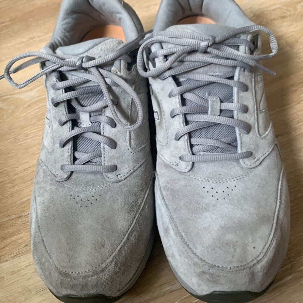 NEW BALANCE Mens Sneakers 928v2